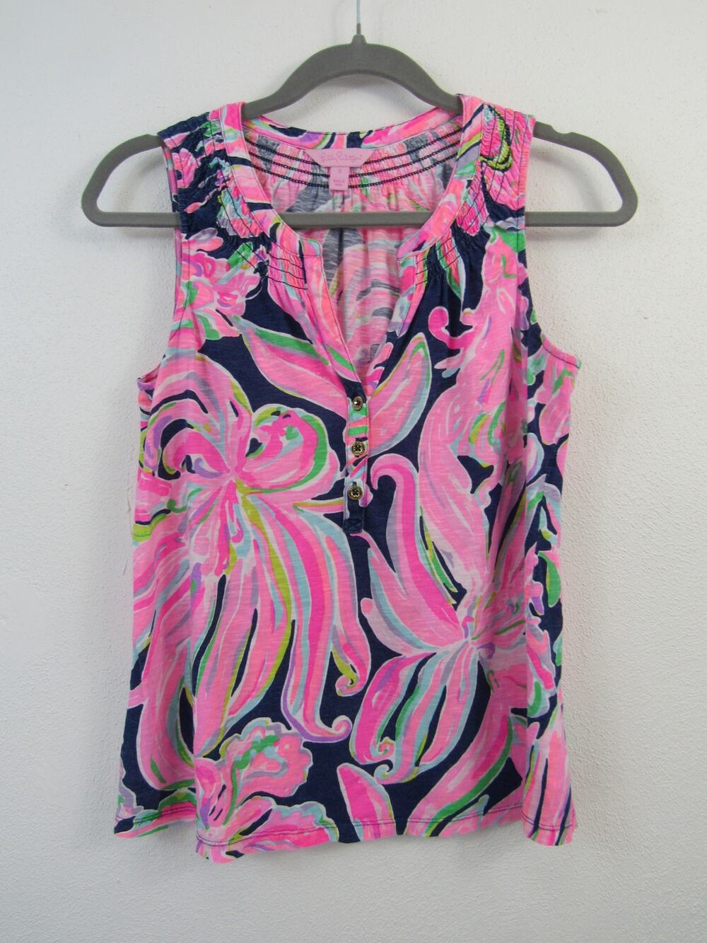 Lilly Pulitzer Essie Tank Top Smocked Neckline Vibrant Pink Floral Small